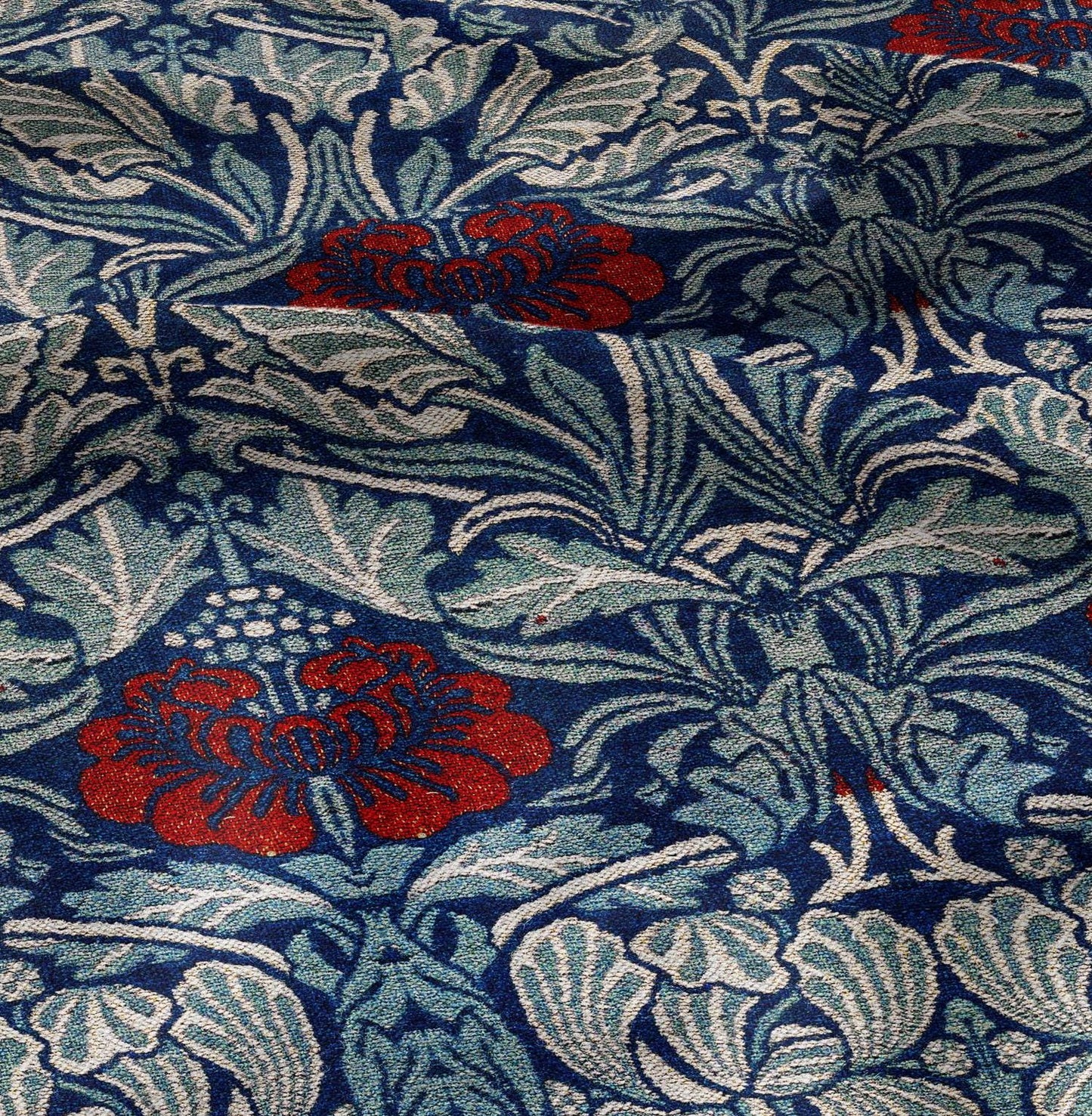 William Morris Blue red roses 100% LINEN Fabric, British linen floral upholstery home textile Victorian fabrics