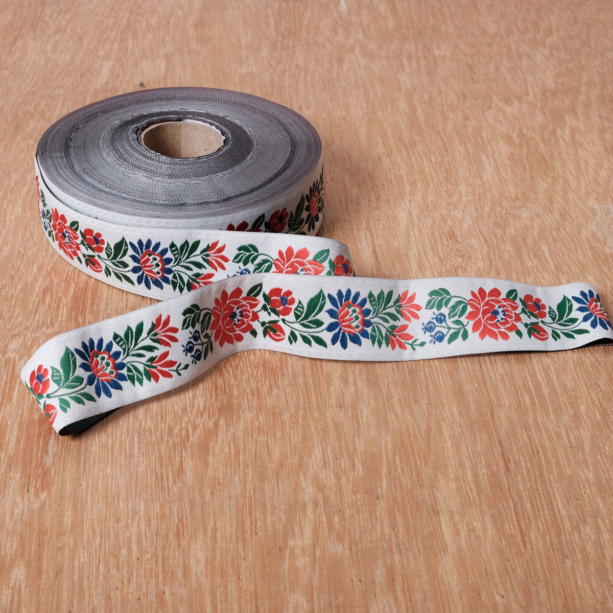 PINAVIJA - Floral ribbon - white 35mm - 1487S