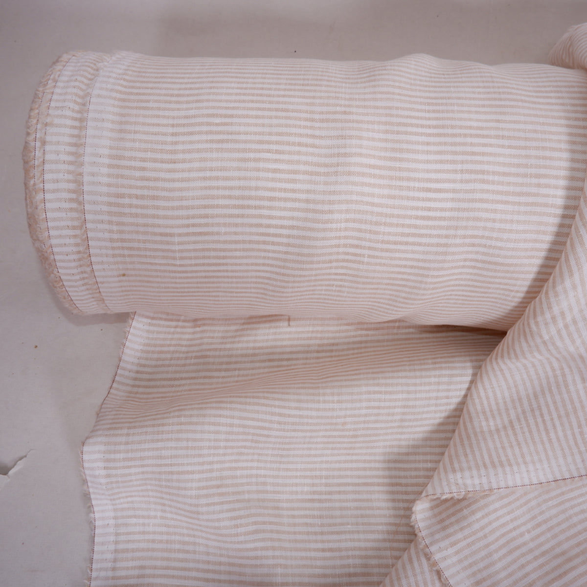 Finest light linen - pinstripes white ecru - 463L