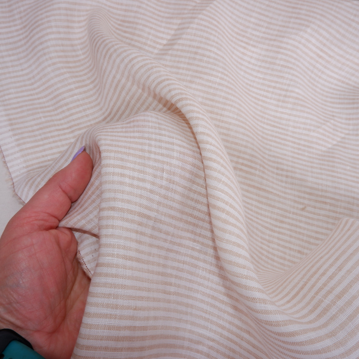 Finest light linen - pinstripes white ecru - 463L