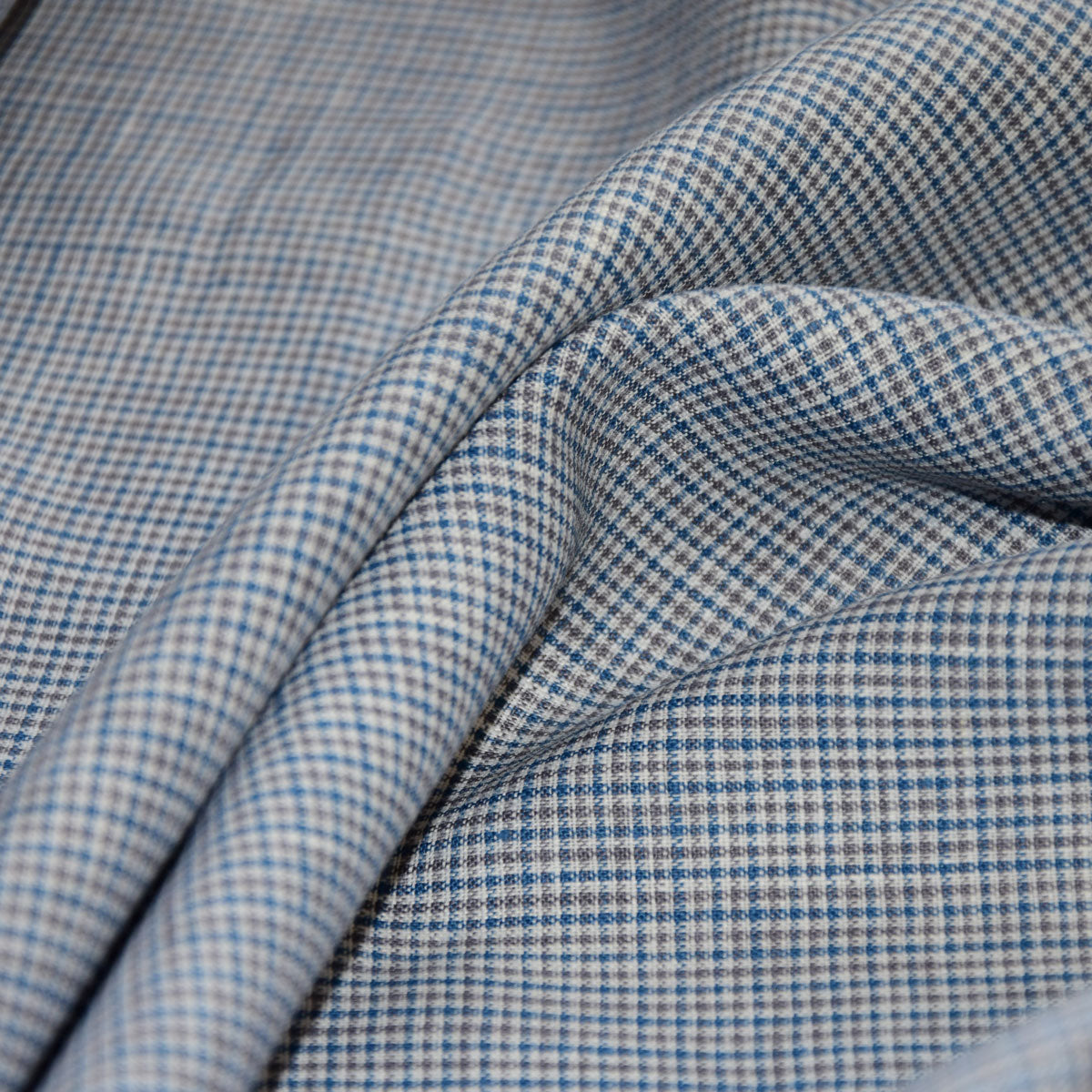 Finest light linen fabric- houndstooth white blue brown - 477L