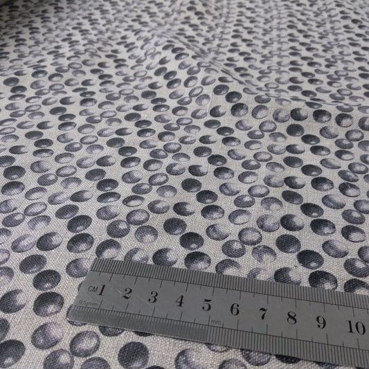 Polka dot print on natural - 295P