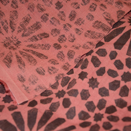 Floral on salmon pink - printed linen fabric - 591P