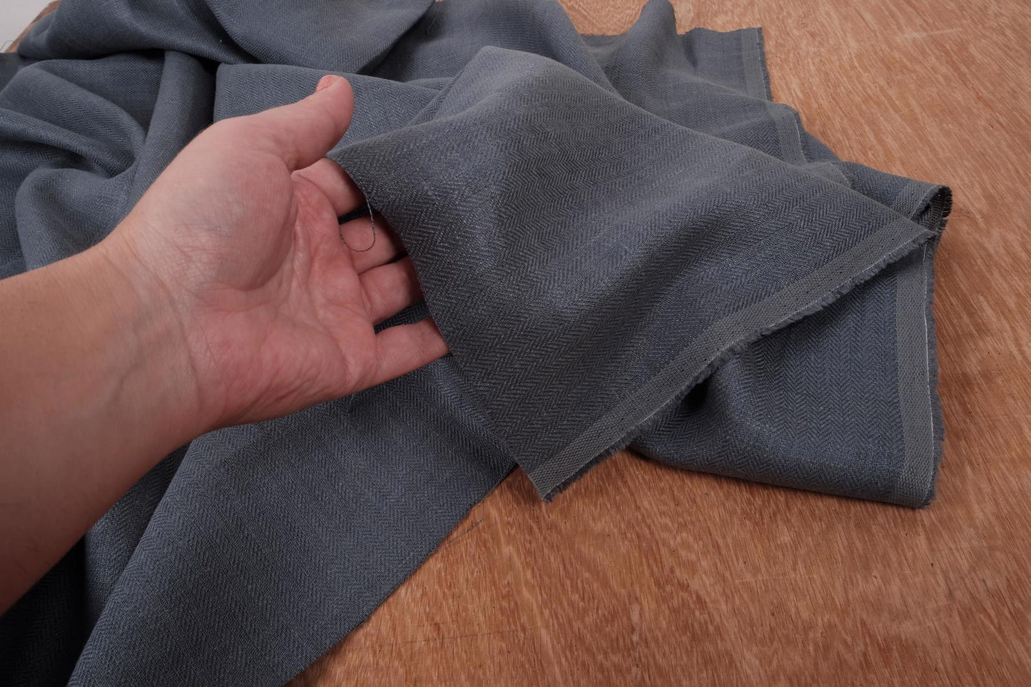 Herringbone - grey - linen fabric - 184R