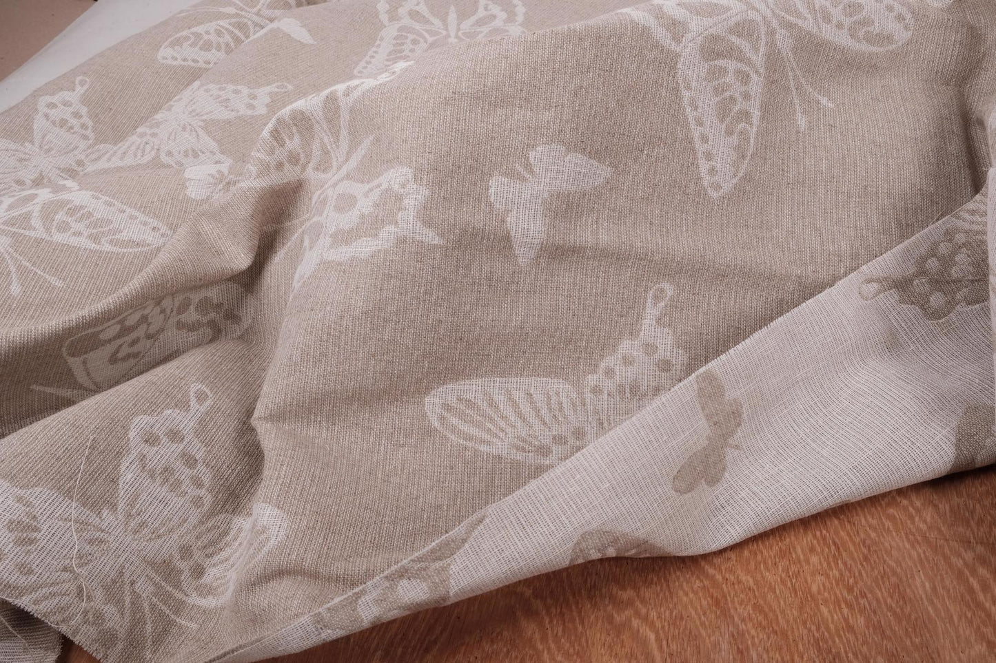 Double sided - butterfly natural - linen fabric - 179R