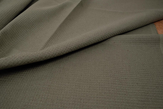 Waffle - muddy green - linen fabric - 121VA