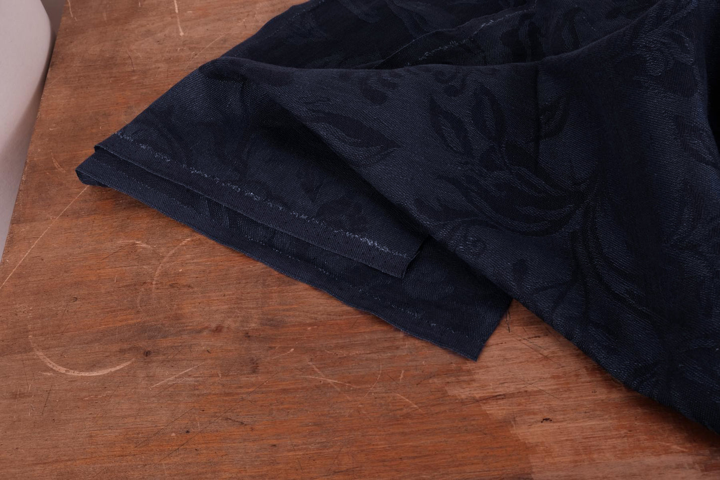 Jacquard Floral - dark blue - linen fabric - 832J