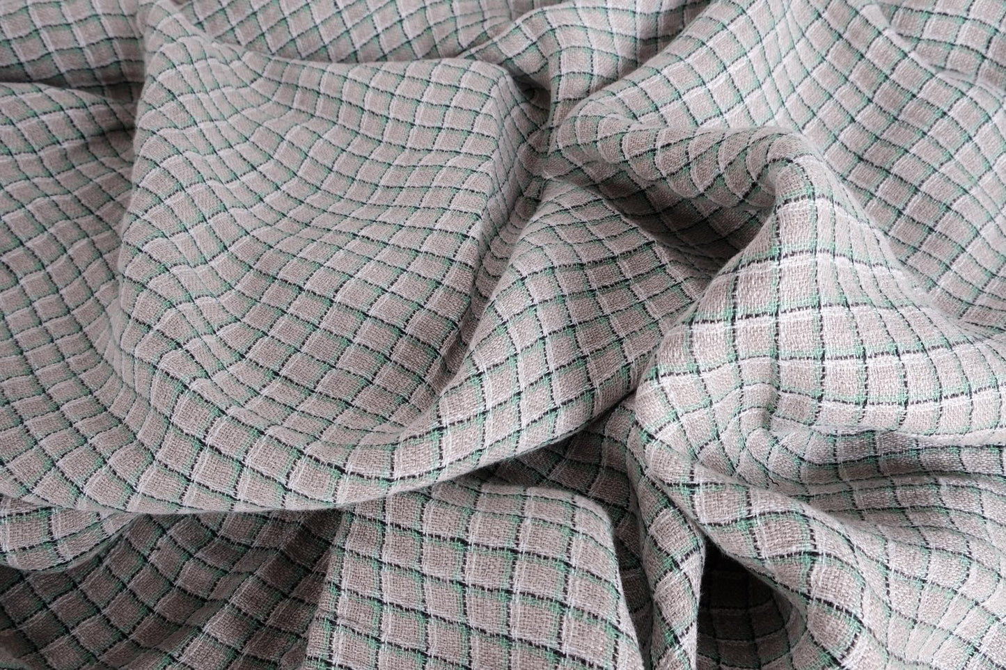 Greed grey squares - linen fabric - 230gsm - 821SH