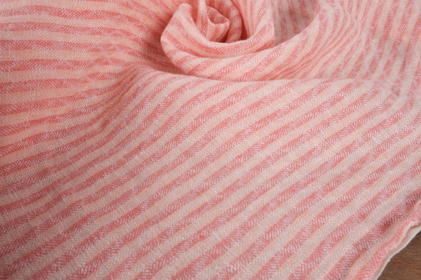 Striped salmon pink - linen fabric - 627M