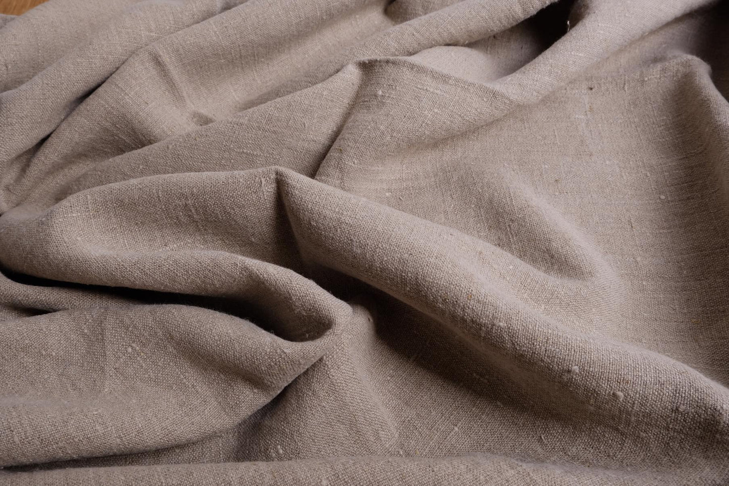 240gsm natur - heavy linen fabric - washed- 016W