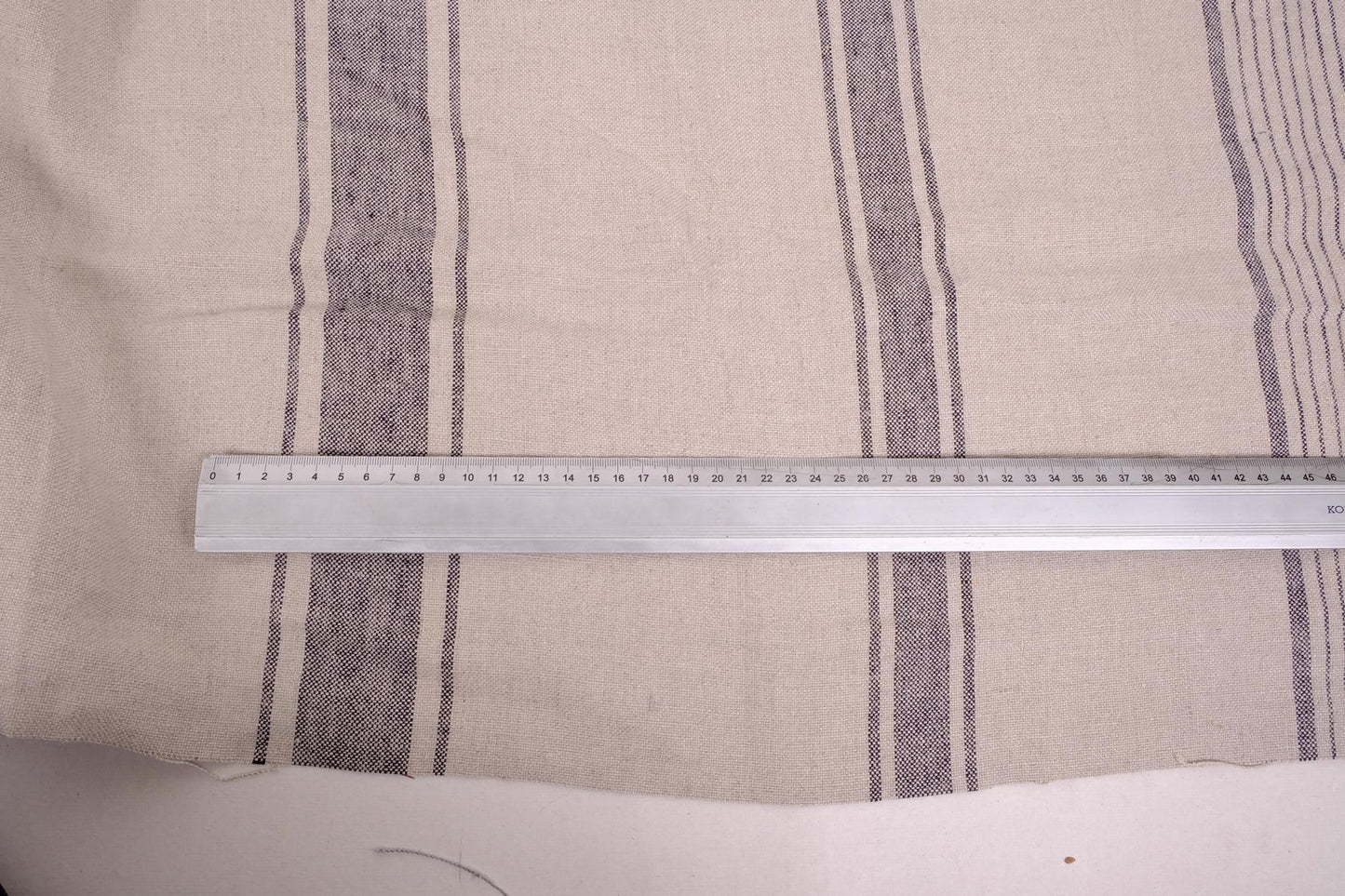 Vintage Belgian pattern - grey with various stripes - Linen fabric 787H