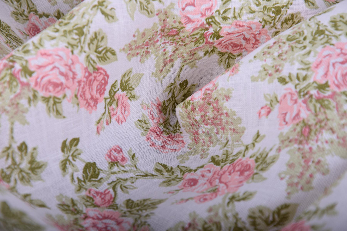 Rose print on white - linen fabric - 293P - 220cm wide