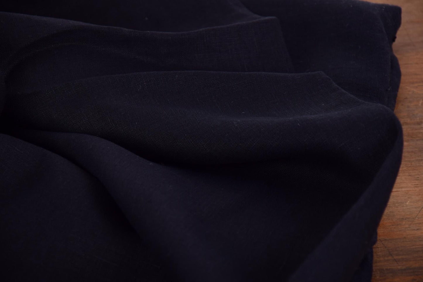 Black - linen fabric - 370M