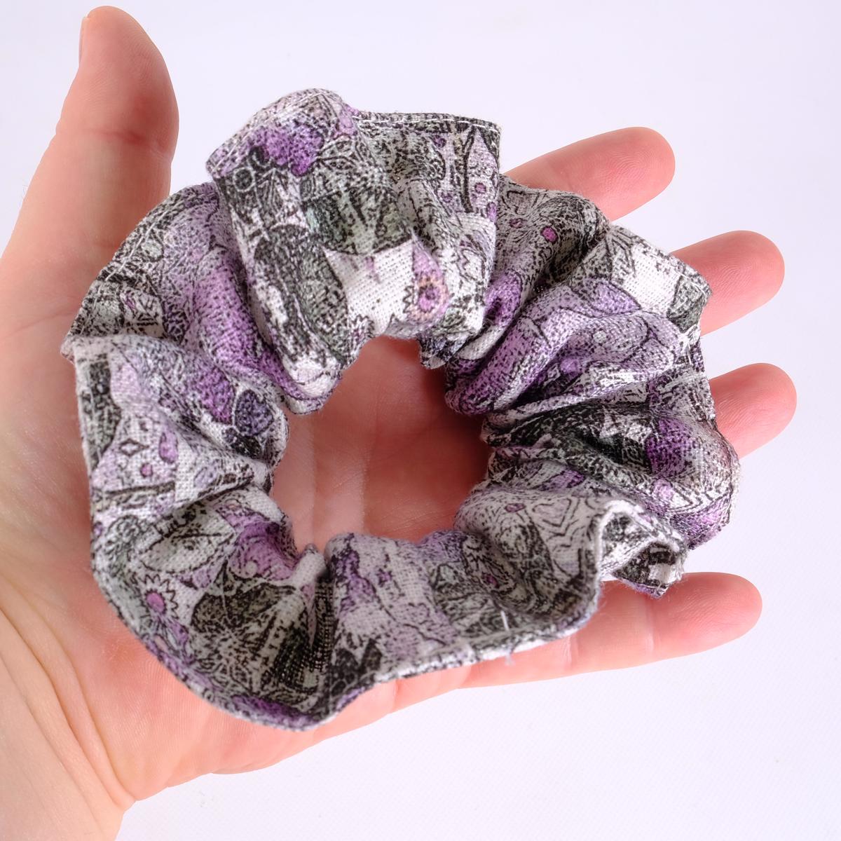Scrunchie in linen