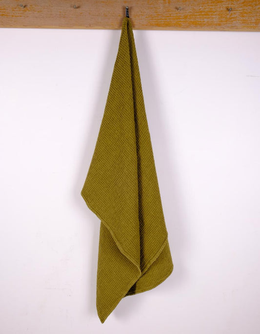 Green waffle - linen bath towel
