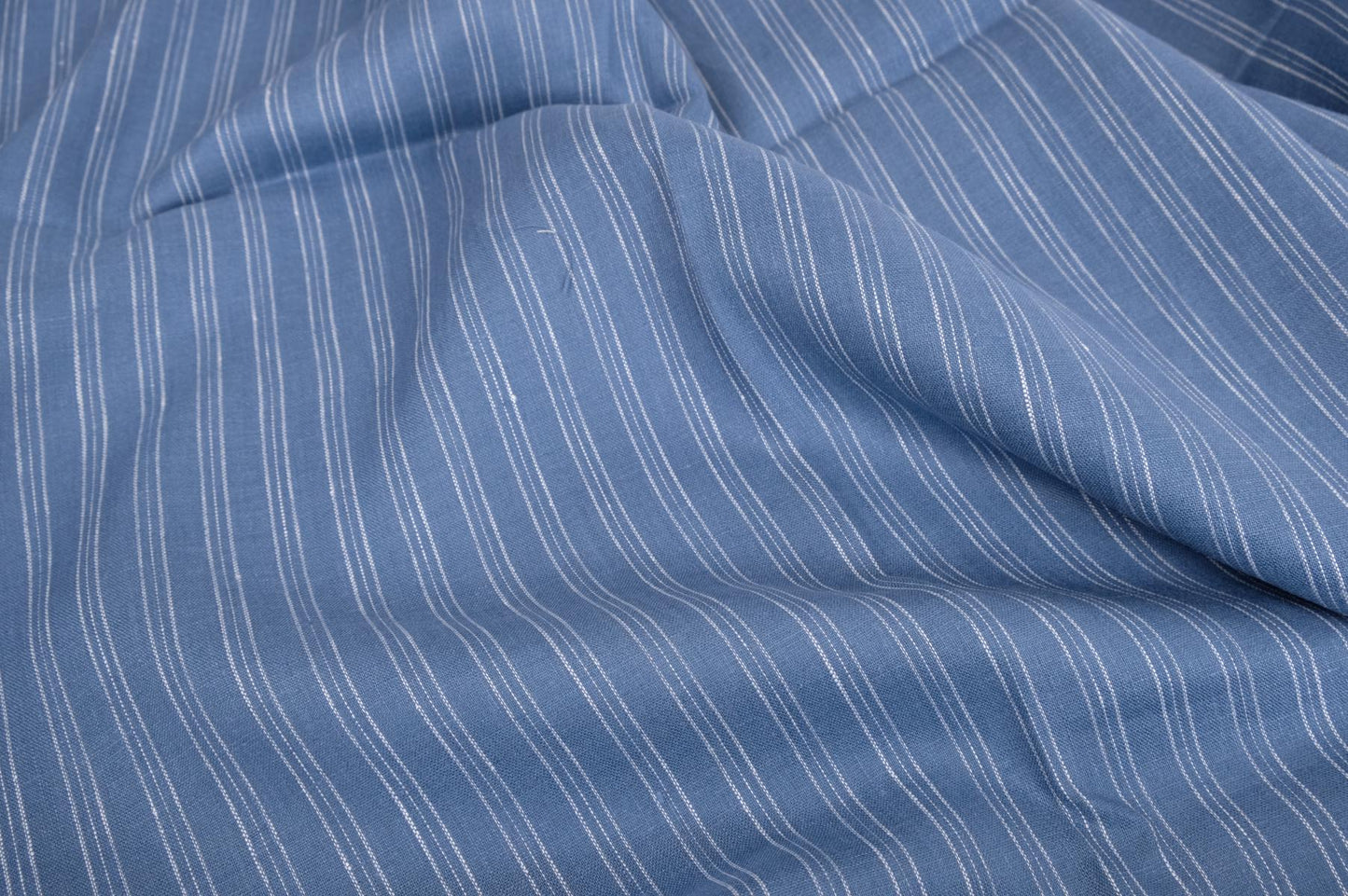 Striped light linen - blue - 066M