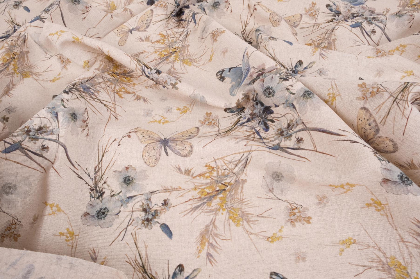 100% linen fabric Beige floral with butterflies printed - 9901P