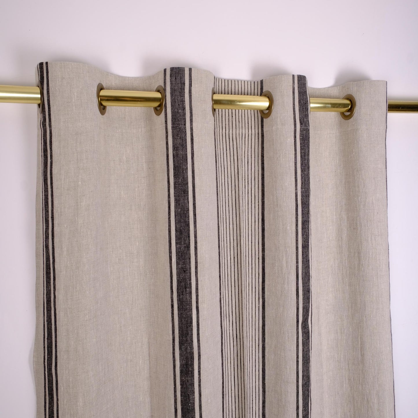 BLACKOUT - Natural linen curtains Village black stripes