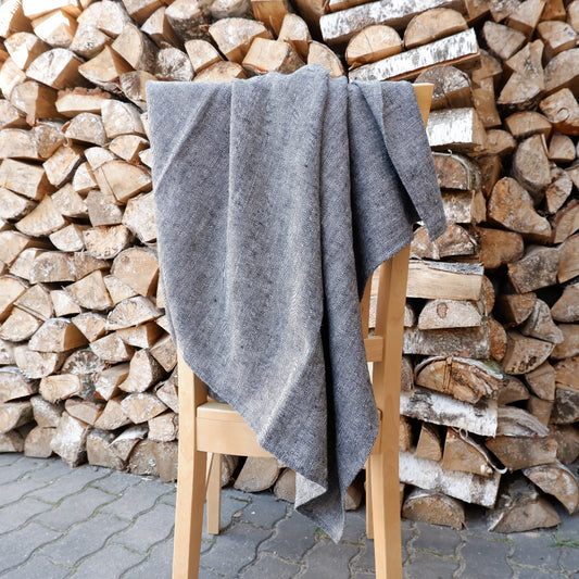 Herringbone Black - linen blanket