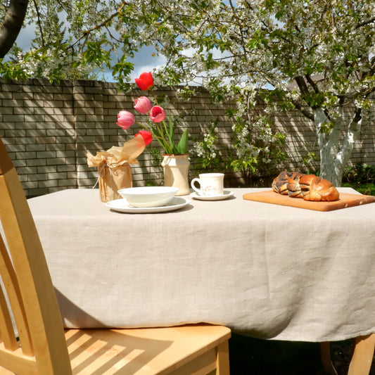 Linen tablecloth - solid color