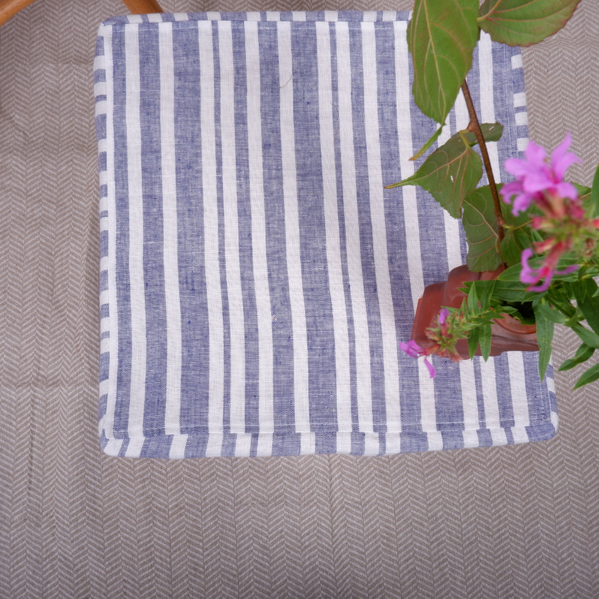Linen ottoman slipcover - Nautical stripes