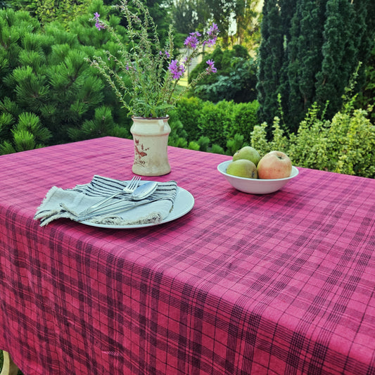 Linen tablecloth - Raspberry checks