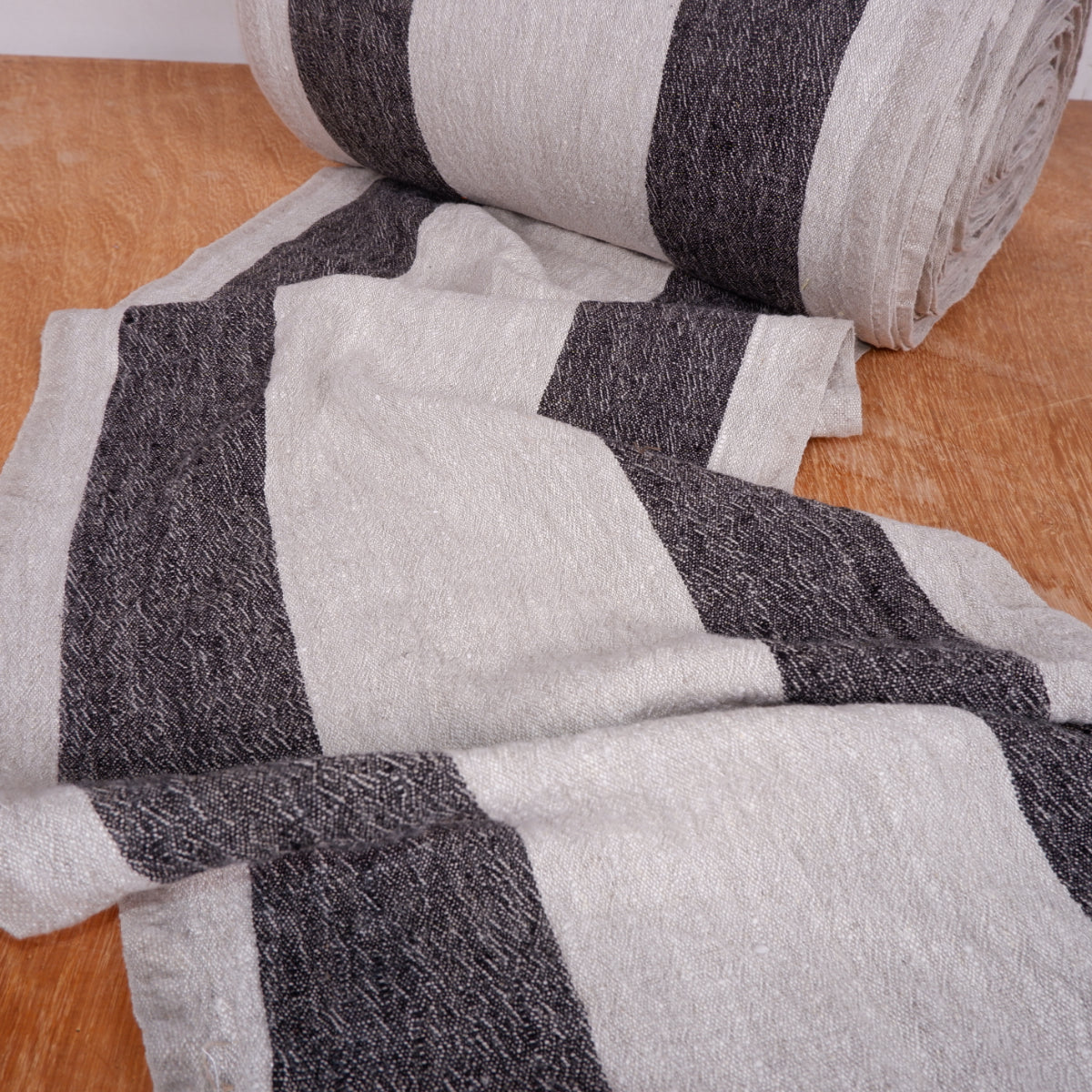 Black natur - sack weave - linen fabric - Tuscany - 049A