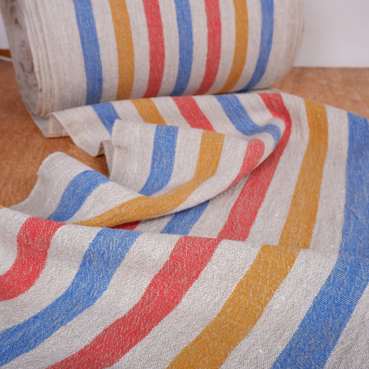 Black stripes - sack weave - linen fabric - French stripes - 053A