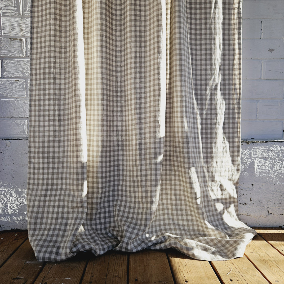 Checkered linen curtains - with rod pocket