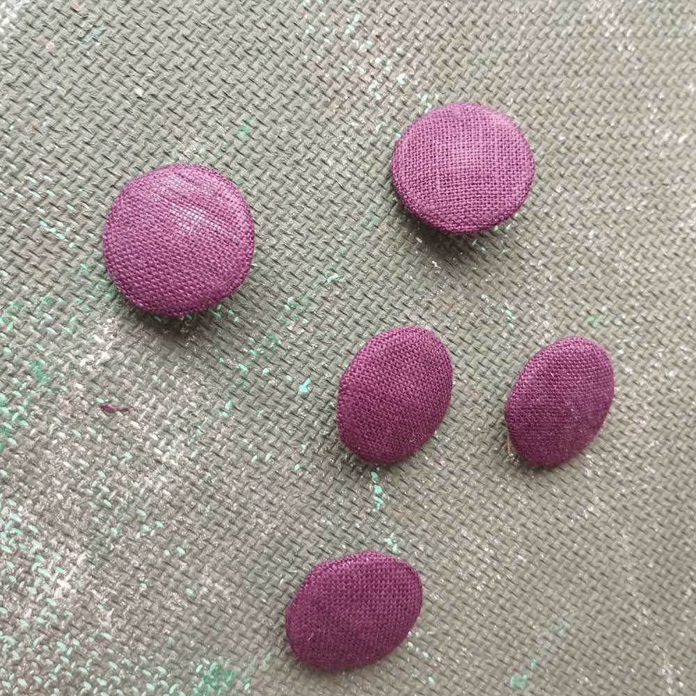 Linen Buttons in purple linen