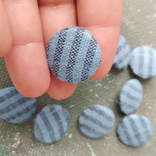 Linen Buttons in blue black striped