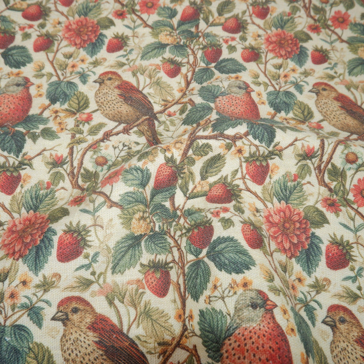 Birds and strawberries - Printed linen fabric - LL349P