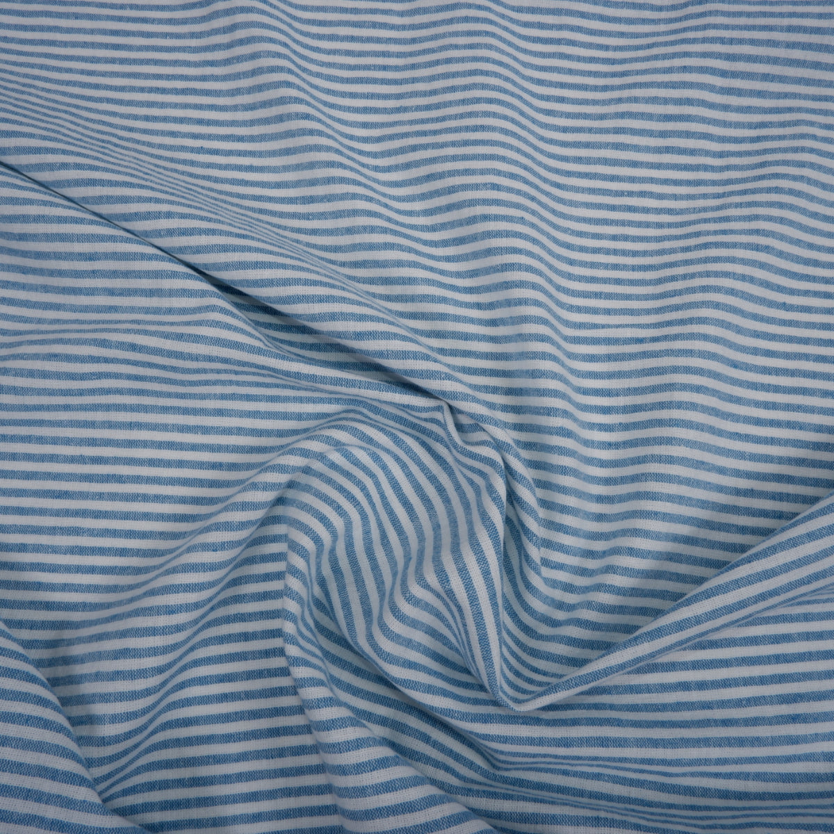 266 cm WIDE - Blue and white stripes - linen fabric - T163