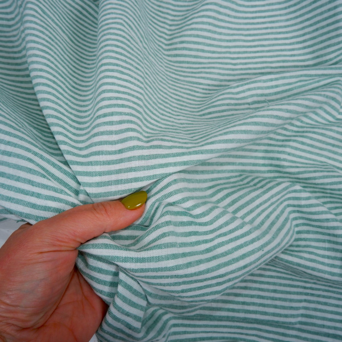 192 cm WIDE - Green and white stripes - linen fabric - T162