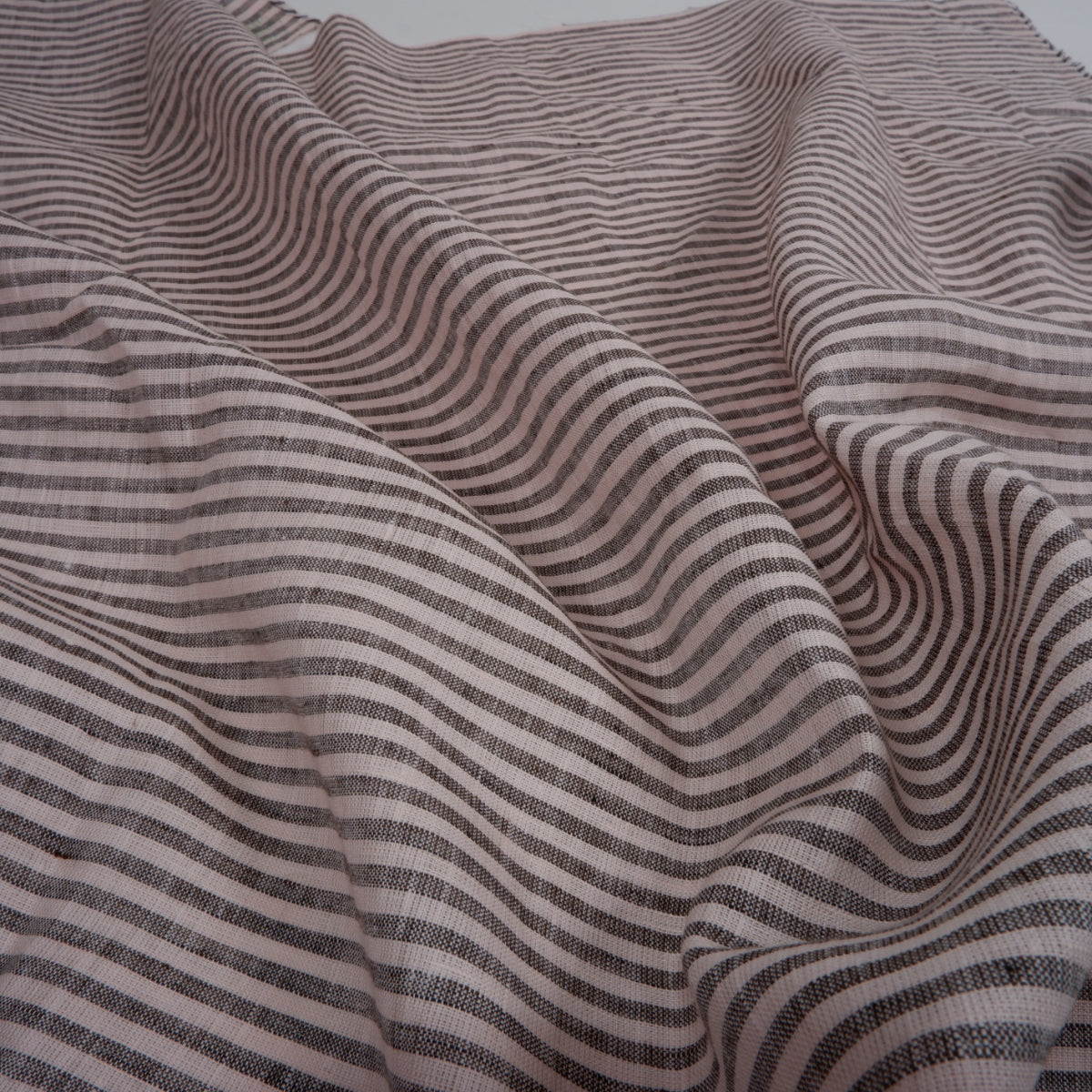 256 cm WIDE - Pink and black stripes - linen fabric - T161