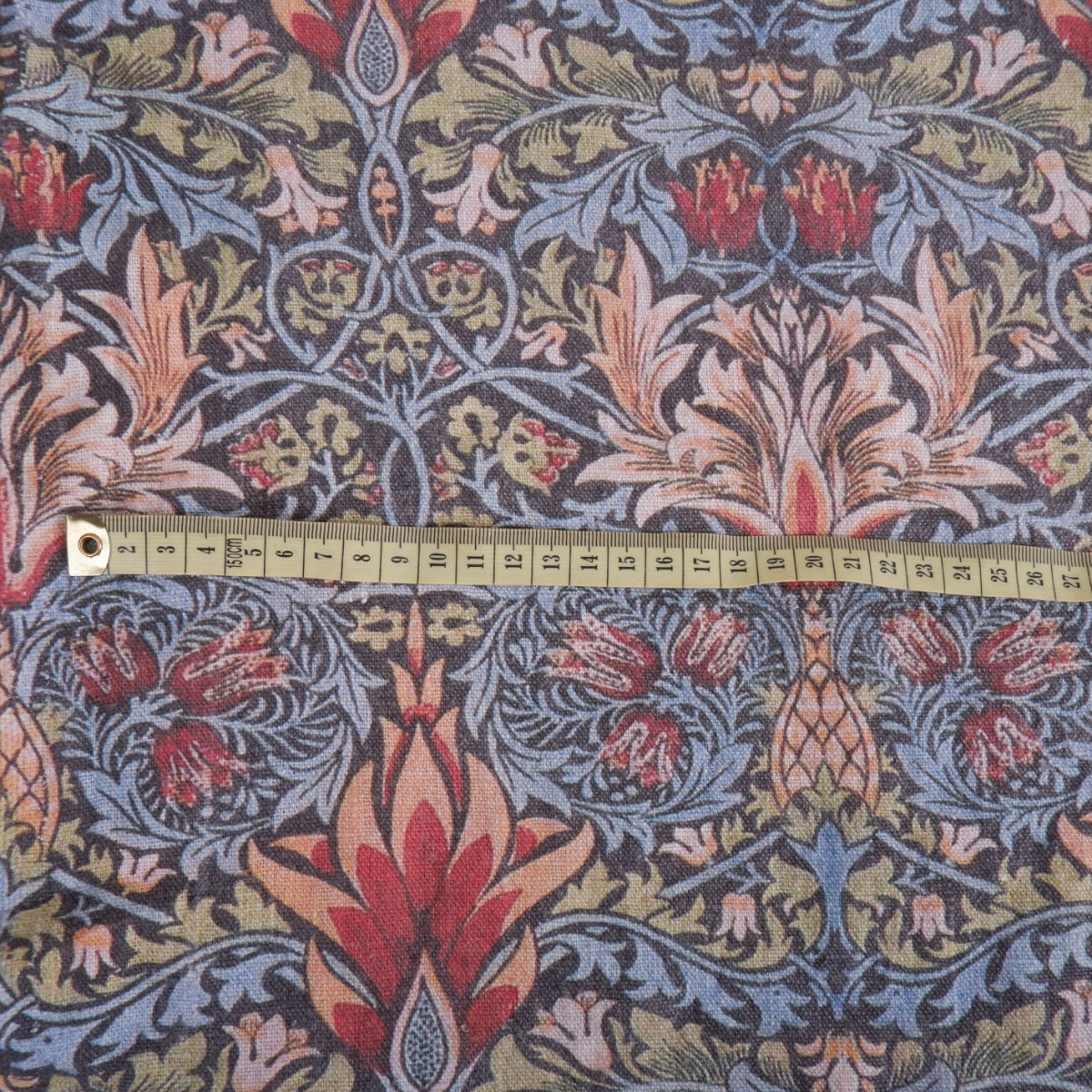 William Morris - Colourful - Printed linen fabric