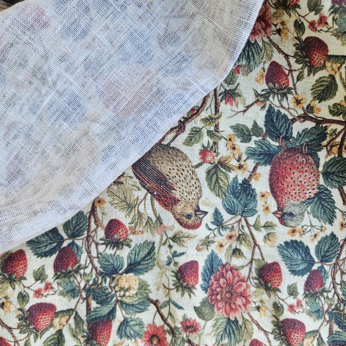 Birds in Strawberry field 100% LINEN Fabric, flax linen fabric Strawberry print on linen for home textile clothing curtains