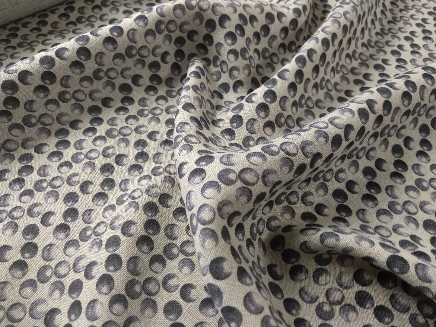 100% linen fabric Medium weight 150gsm Prewashed . Print polka dots on natural flax for blouses, dresses, curtains, scarves,