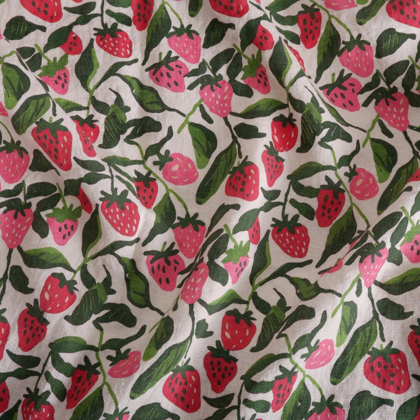 100% LINEN Fabric strawberry field print - linen fabric berries print - Scandinavian linen fabric upholstery home decor dressmaking 2077