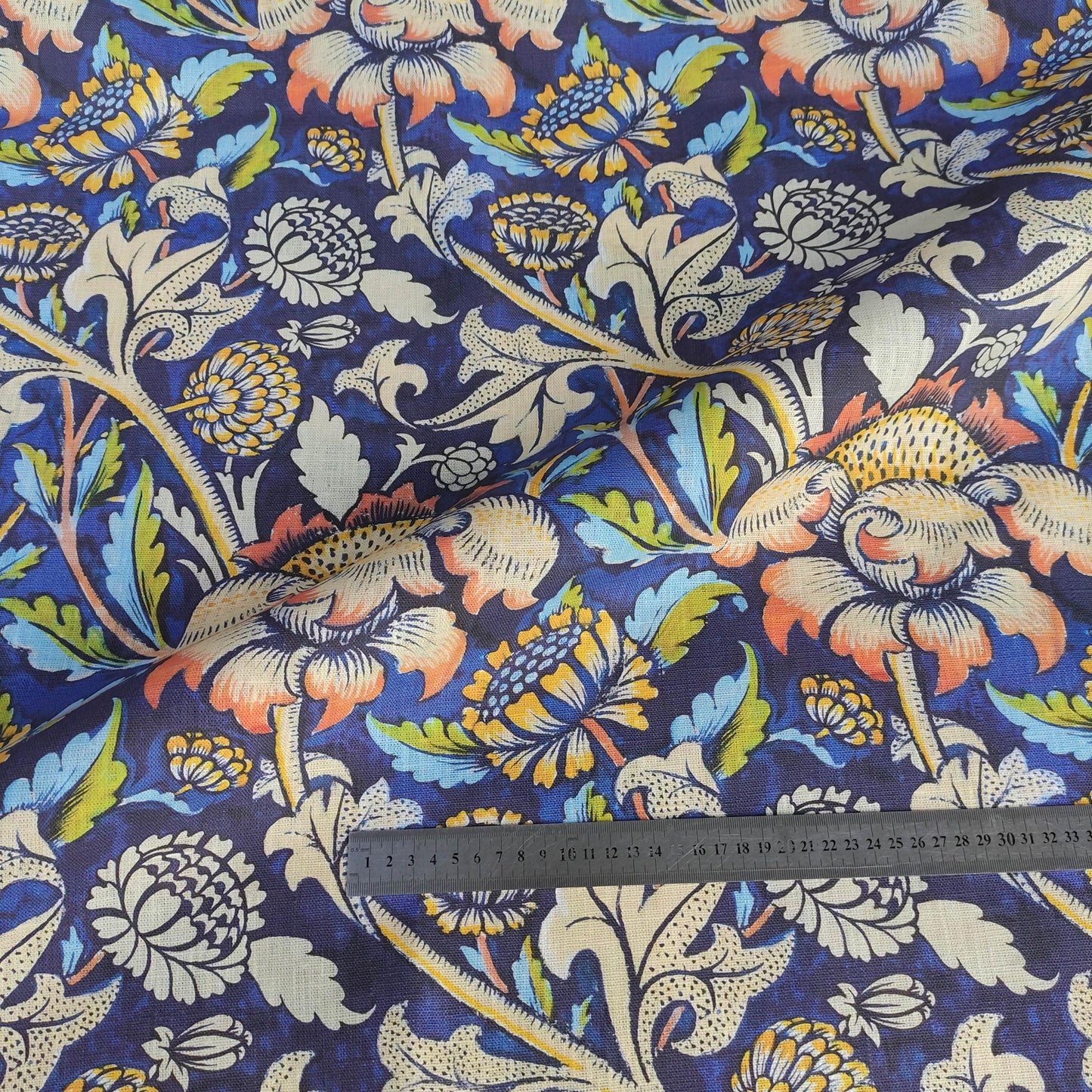 William Morris WEY print on 100% LINEN, Victorian Art and crafts linen Fabric, William Morris 200gsm fabric Historical pattern