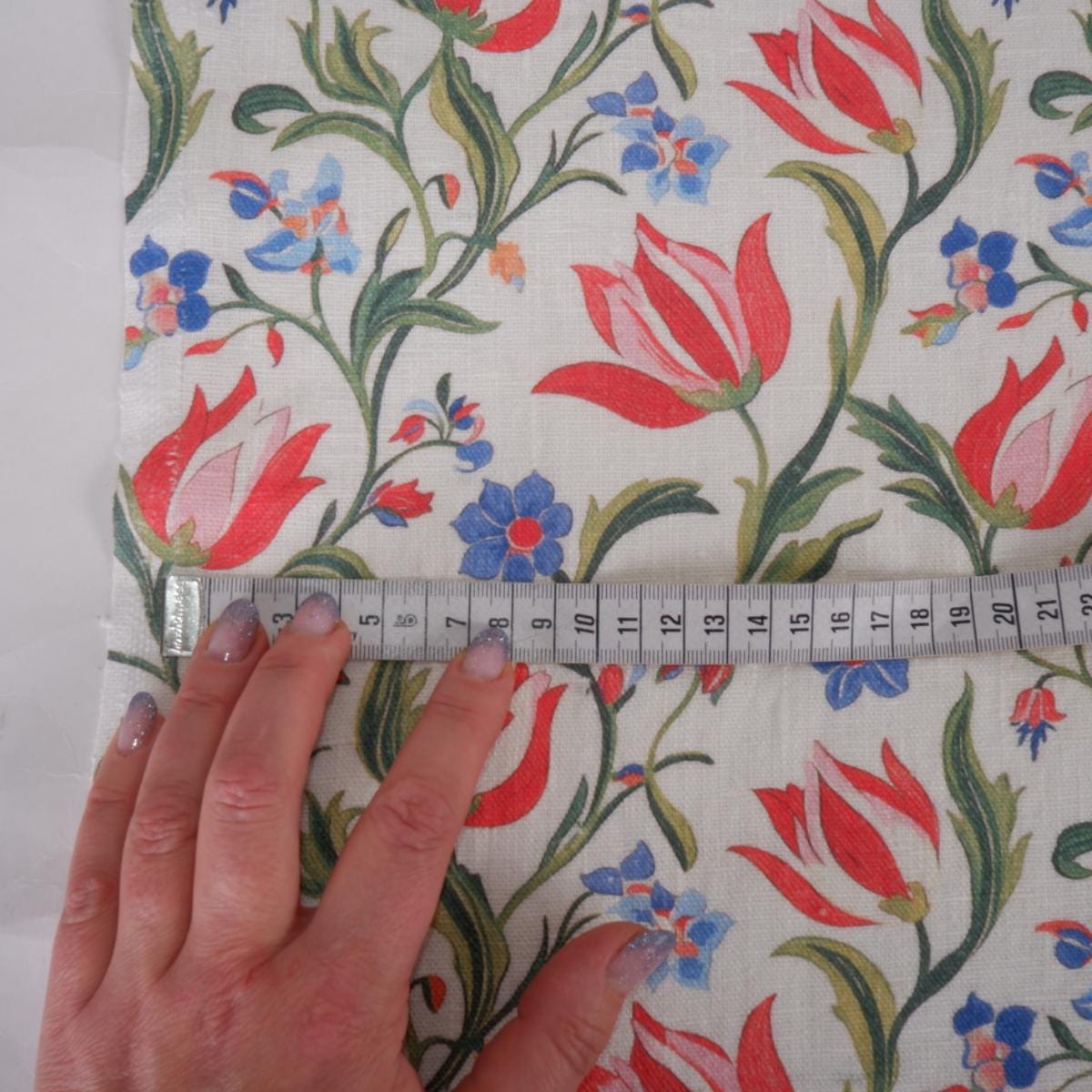 Tulips fabric 100% LINEN , flax linen fabric botanical floral for upholstery home decor clothing LithuanianLinen