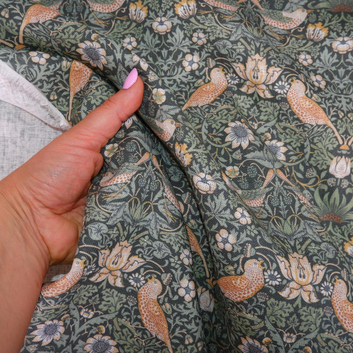 William Morris Strawberry thief 100% LINEN Art and Crafts Fabric , William Morris 200gsm flax linen fabric Strawberry Willow