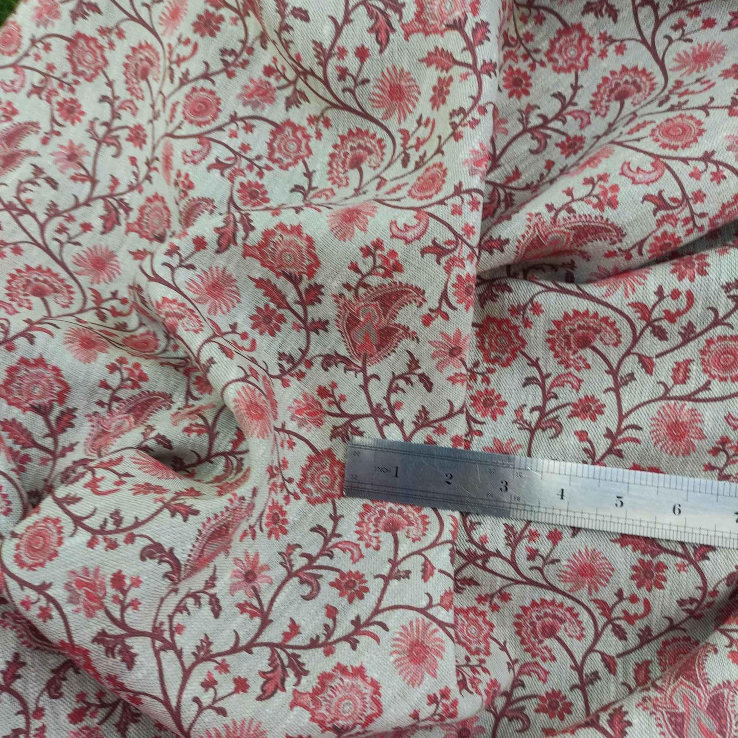 100% LINEN Fabric Toile de Jouy Paisley flowers, oatmeal natur linen fabric with red print, French linen fabric upholstery