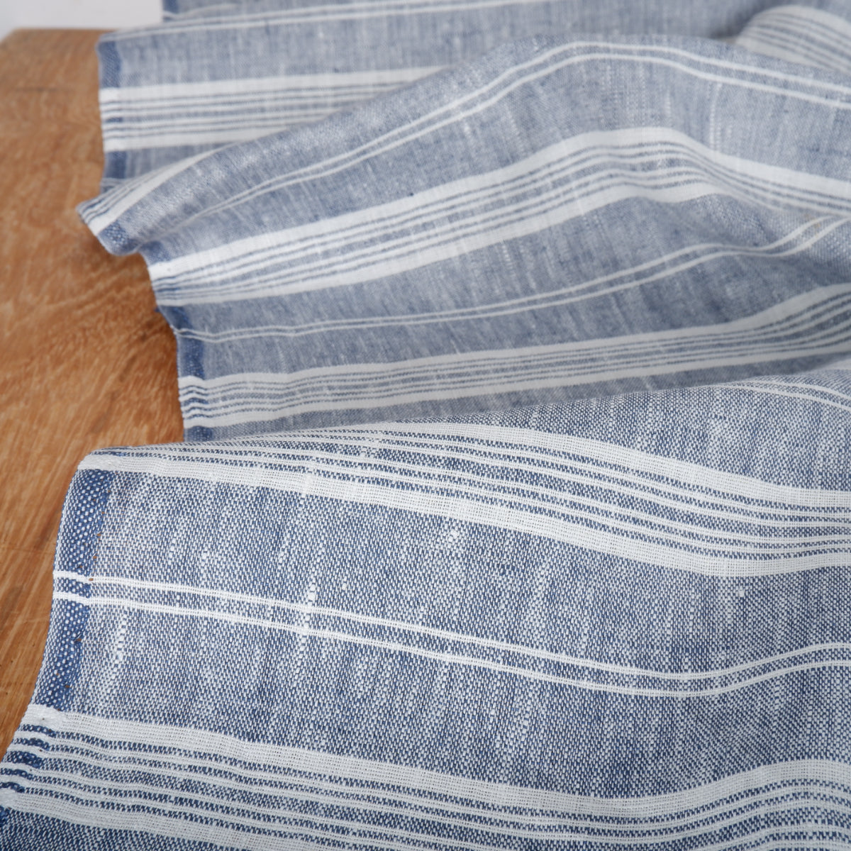 Blue Cottage stripes - heavy linen fabric - T311