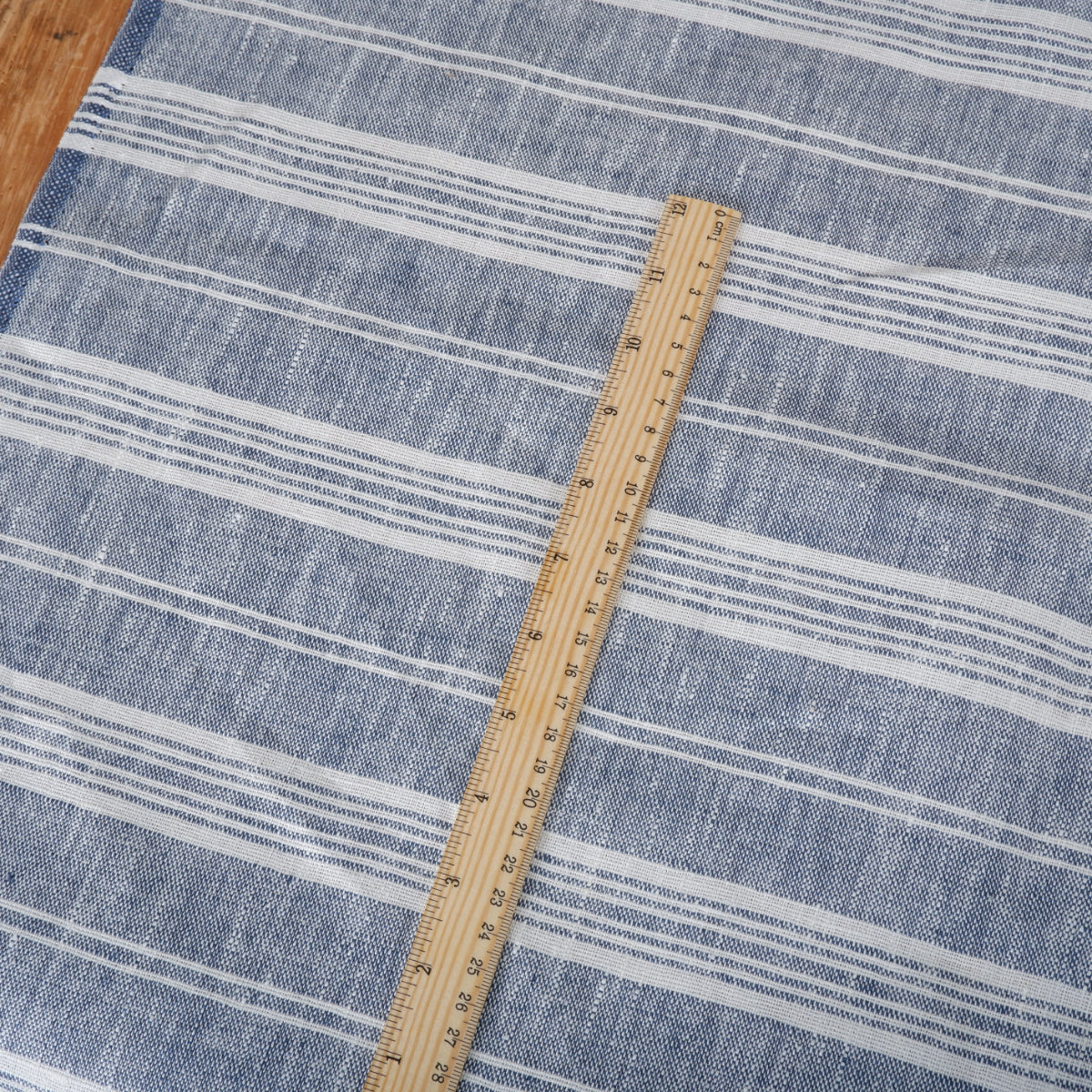 Blue Cottage stripes - heavy linen fabric - T311