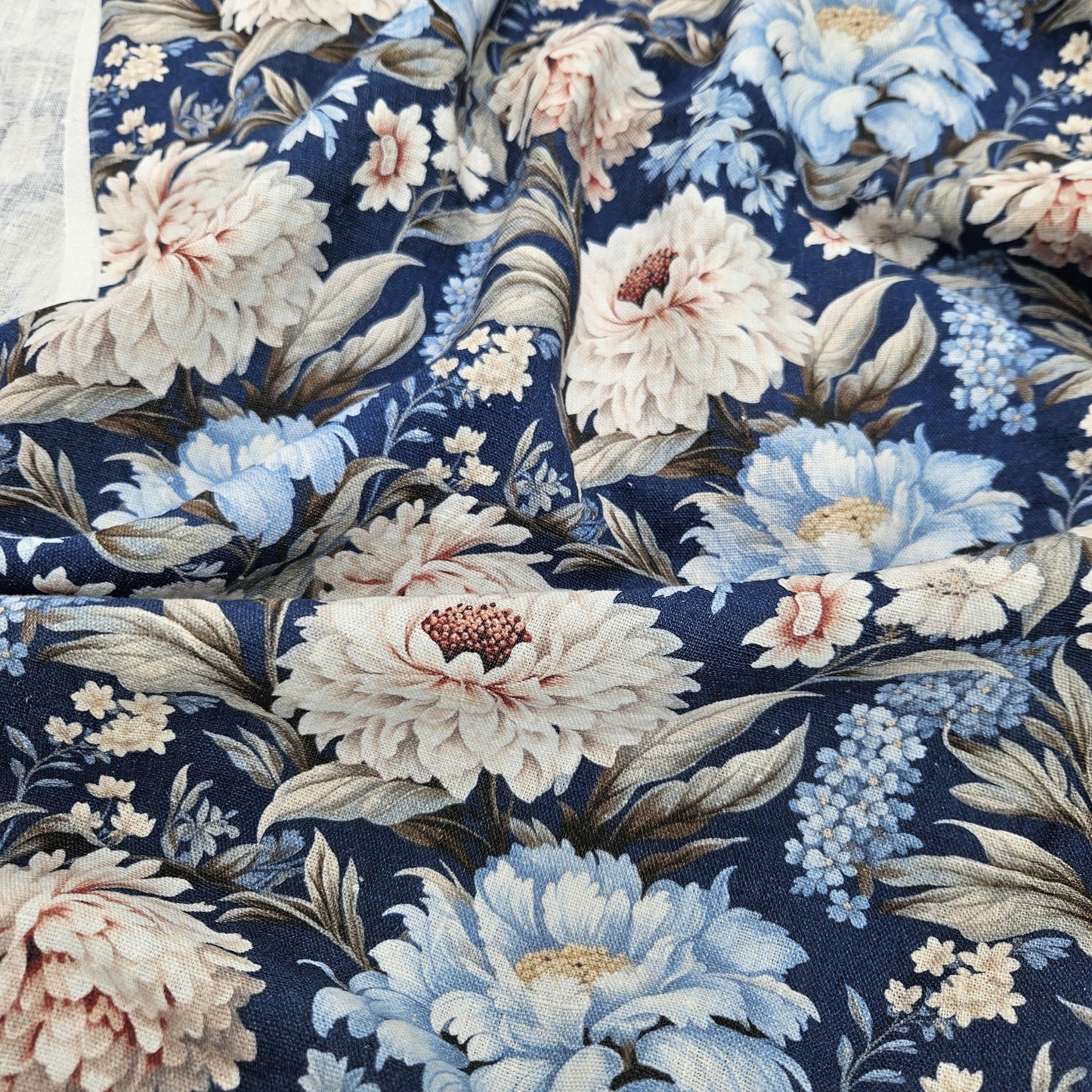 100% LINEN Fabric blue floral DAHLIAS, white blue botanical fabric with floral print, indian block print on linen linen 2578