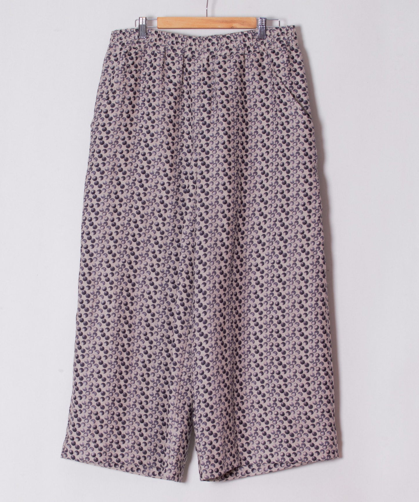 100% linen fabric Medium weight 150gsm Prewashed . Print polka dots on natural flax for blouses, dresses, curtains, scarves,