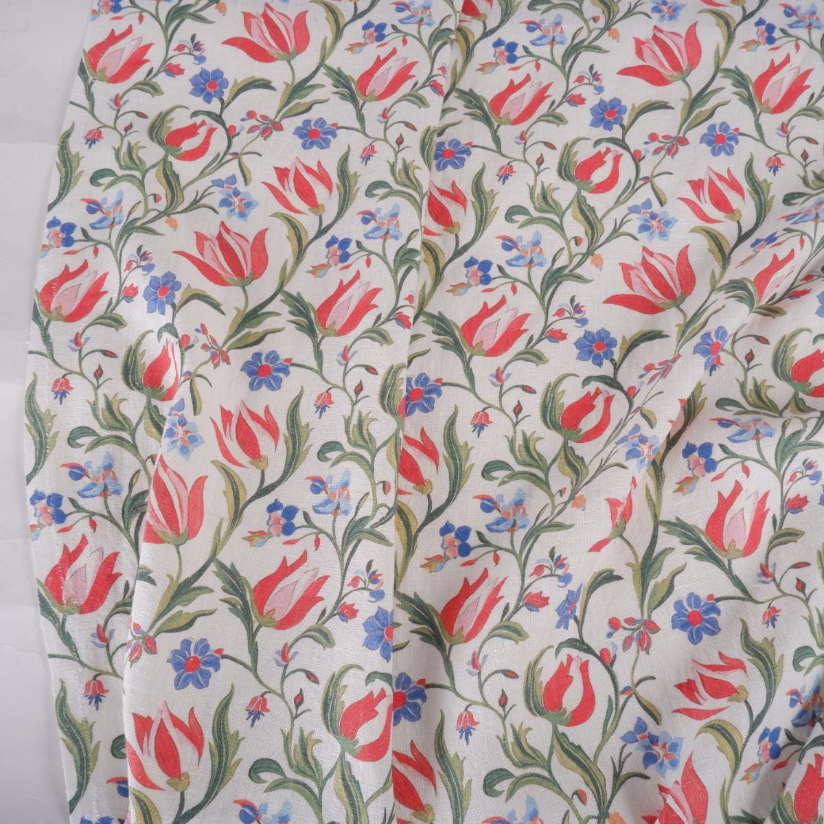 Tulips fabric 100% LINEN , flax linen fabric botanical floral for upholstery home decor clothing LithuanianLinen