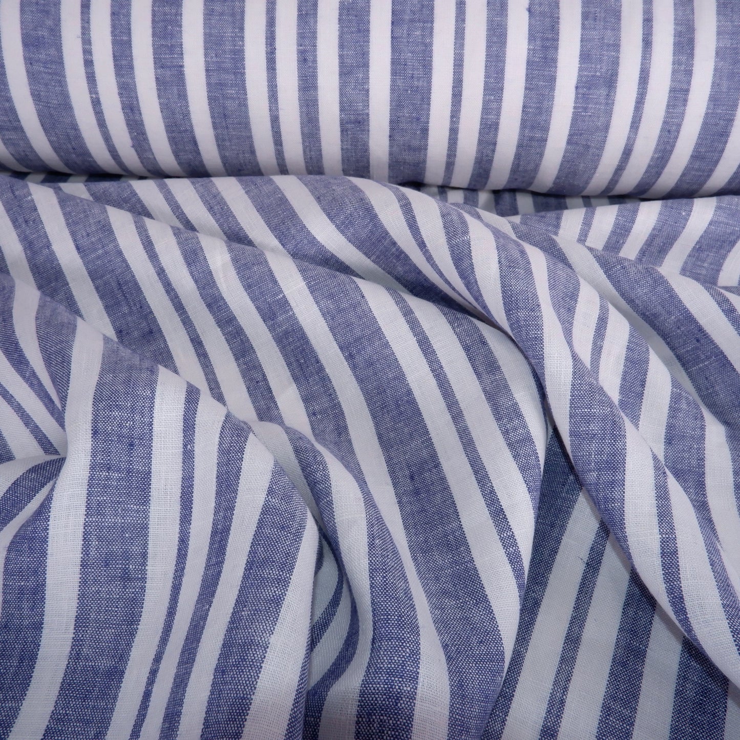 100% blue and white stripes in linen fabric - Medium weight - nautical fabric for clothing, curtains, home textile, home decor craft project
