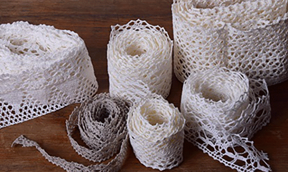 LACES TRIM